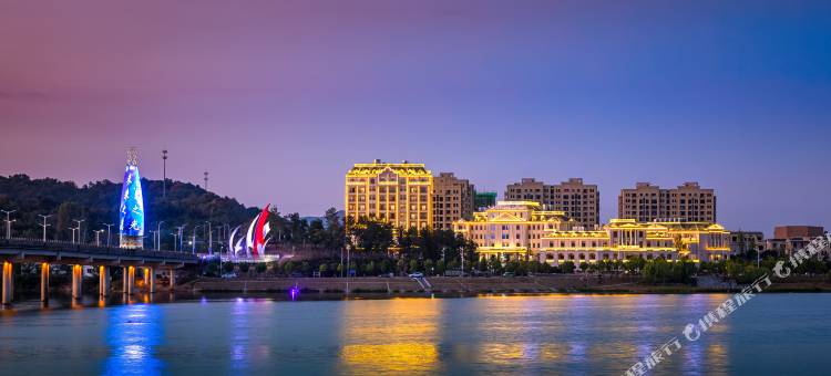 霍山辉隆君澜度假酒店图片