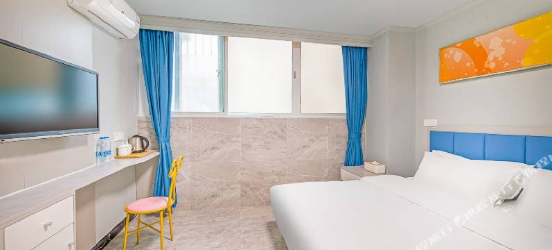 哈啰轻酒店(深圳田贝地铁站店)图片