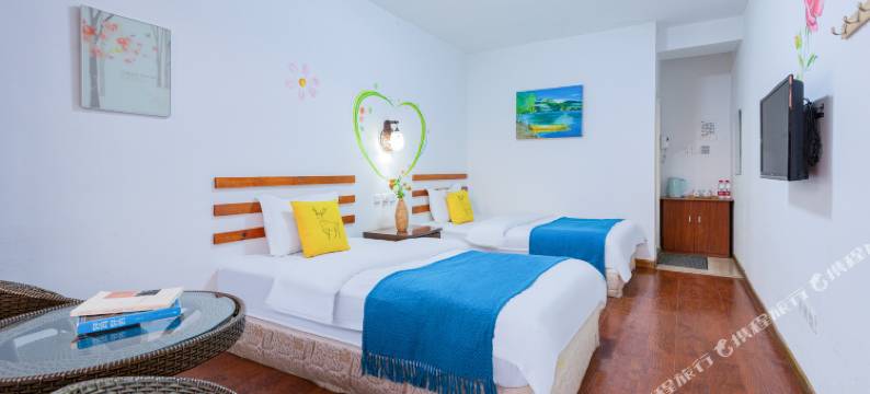 泸沽湖在路上·足迹民宿图片