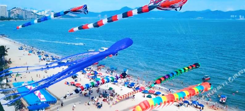 听海故事·海景公寓(小径湾店)图片
