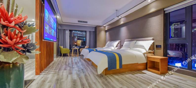 卡梅尔江景酒店(解放碑洪崖洞店)图片