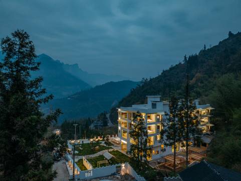 hotel overview picture