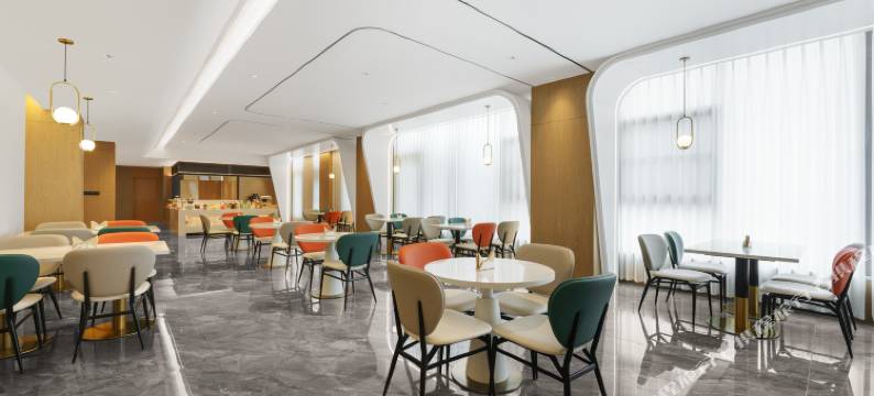 西安沣东丝路中心亚朵酒店图片