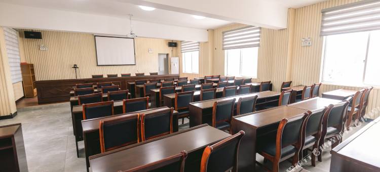 海悦酒店(衢州火车站世纪大道店)图片