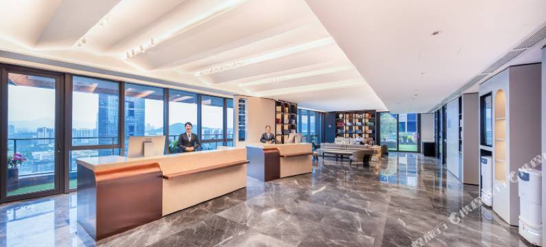 深圳南山科技园澳特科兴亚朵S酒店图片