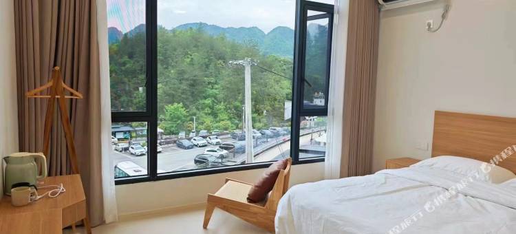 鹤峰山语小筑民宿(屏山峡谷景区店)图片