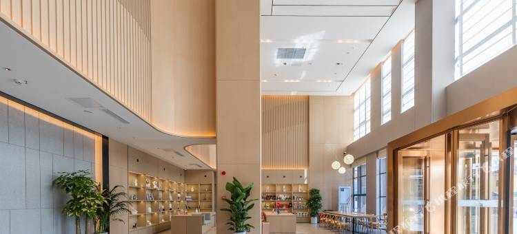 红原戴斯温德姆酒店图片