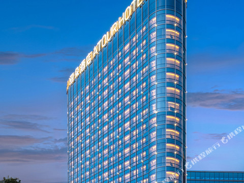 泉州丰泽广场金融街亚朵酒店