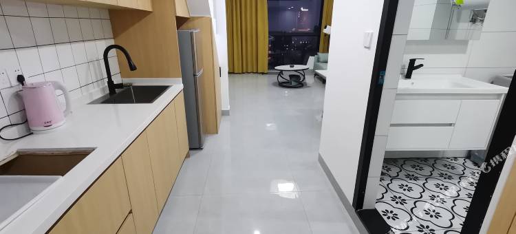 团团LOFT影院公寓(南昌西站店)图片