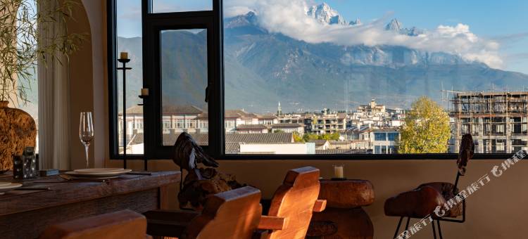 竹舟雪山度假酒店(丽江古城区清溪公园店)图片