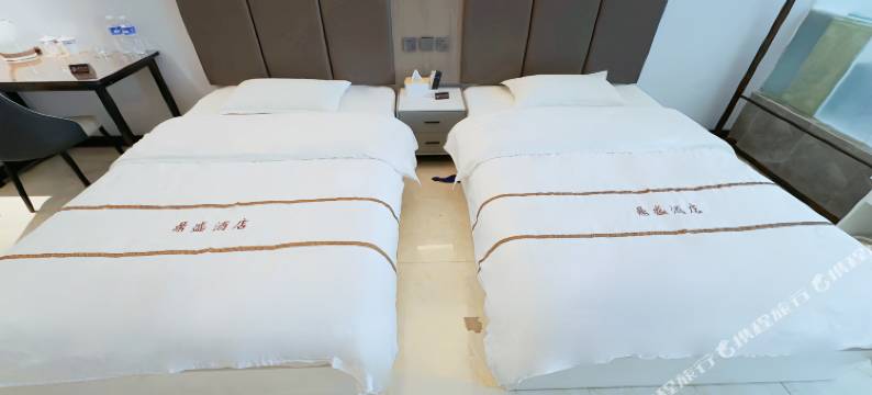 鼎盛酒店(昆明学院洋浦校区店)图片
