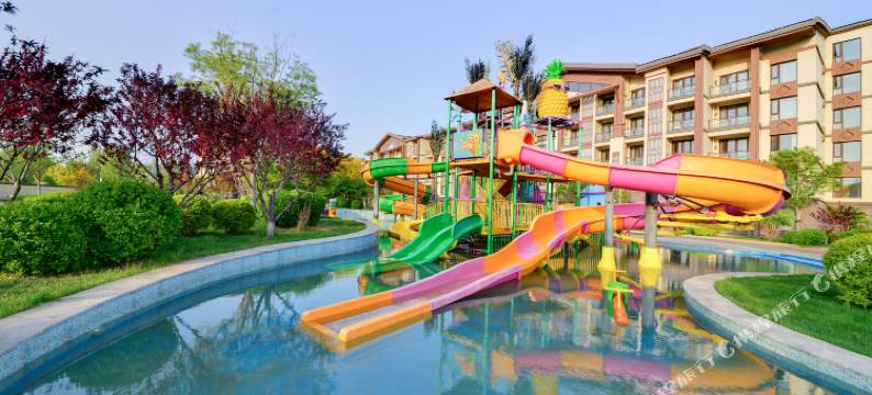 安烁·别墅酒店(荣盛健康谷店)图片