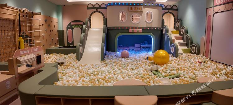 温州太一君澜大酒店(吾悦广场三垟湿地地铁站店)图片