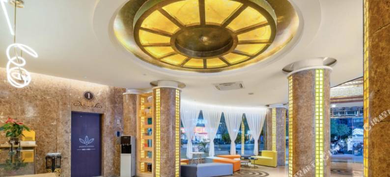 锦顺天华酒店(楚雄彝人古镇店)图片