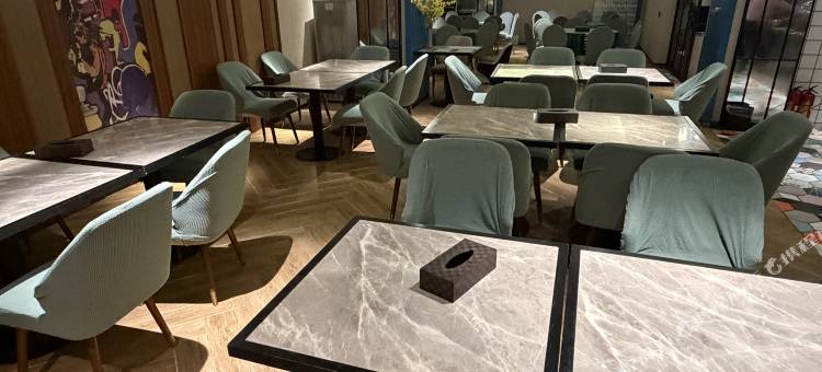 漫度文苑酒店(长沙大众传媒店)图片