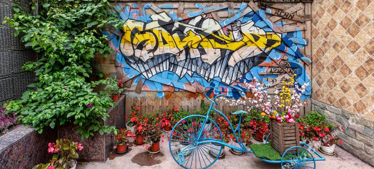 蓉城假日酒店(成都太古里339天府熊猫塔店)图片