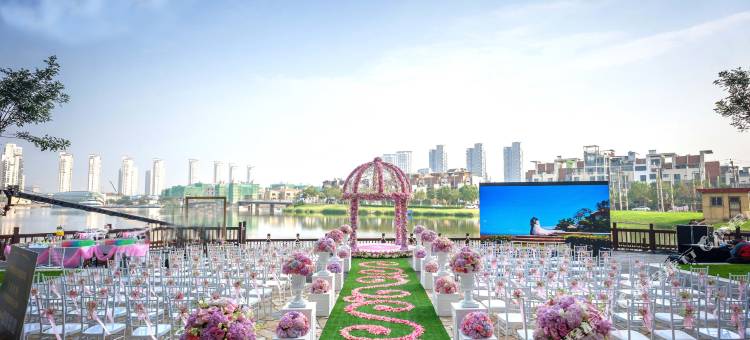 梅江中心皇冠假日酒店(天津梅江会展国展中心店)图片