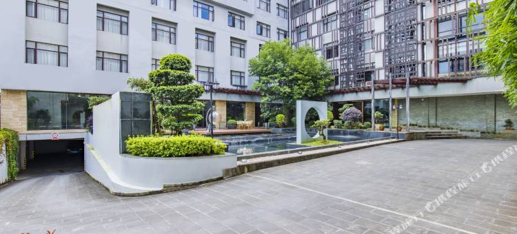 腾冲艺龙海雅酒店图片