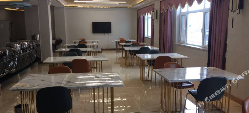 阿勒泰瑞泰大酒店图片