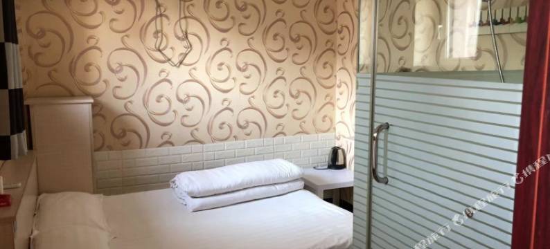 抚顺靓晴宾馆(沈阳工学院店)图片