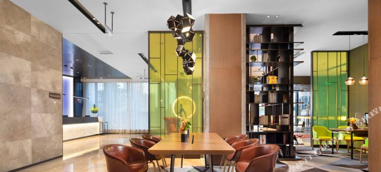 苏州吴江东太湖希尔顿欢朋酒店图片