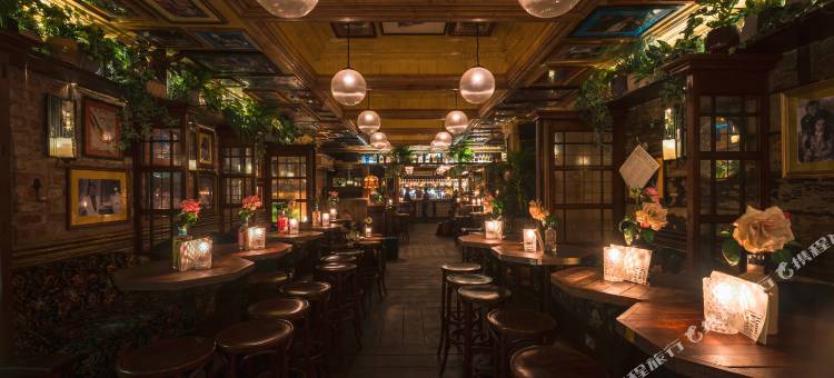 曼斯利斯特罗兹宫套房酒店(Strozzi Palace Suites by Mansley)图片