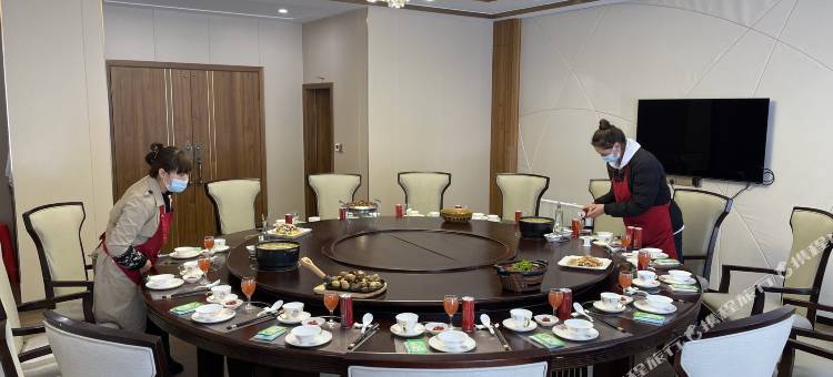 道孚八美四方缘酒店图片