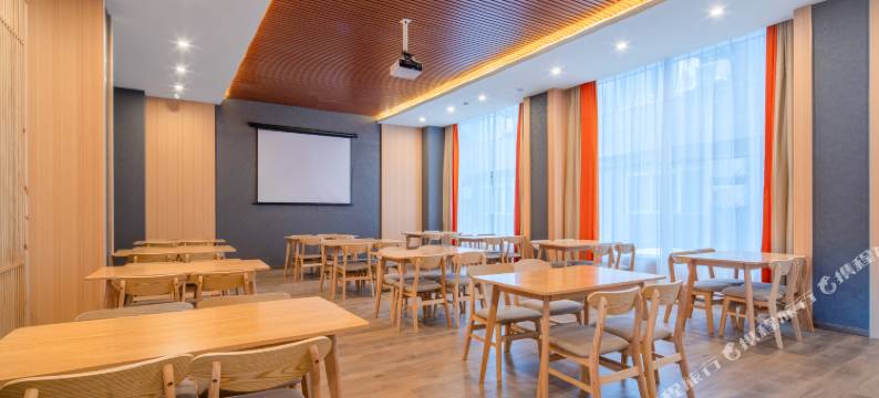 滇程大酒店(机场大巴站店)图片