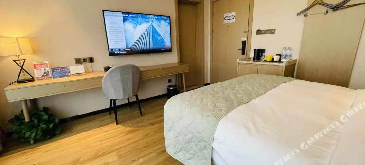 格雅酒店(南通南山湖水街万达广场店)图片