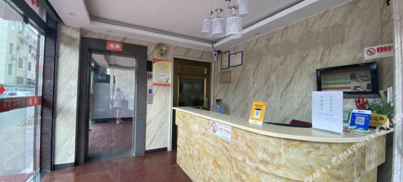 蜗牛酒店(前山花园店)图片