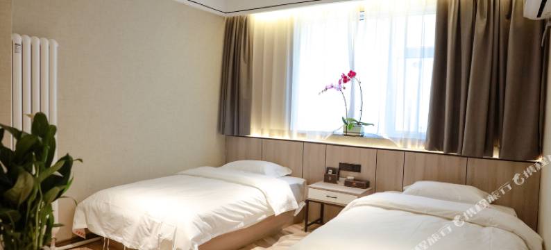 兰州泊漫酒店(万达广场大润发店)图片