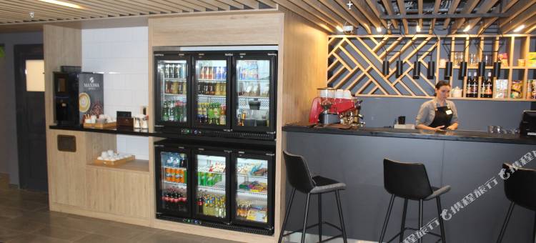 多莫杰多沃机场Maksima酒店(Maksima Domodedovo Airport Hotel)图片