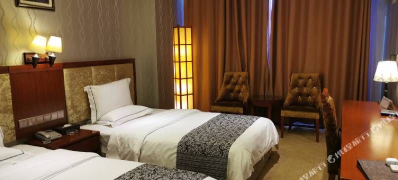 凯里苗绣大酒店(贵州电子信息学院店)图片