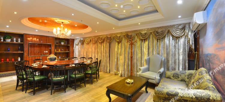 一诺瑞雪酒店(富蕴客运站人民医院店)图片