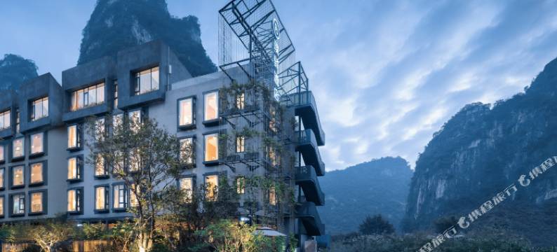 璞驿澳斯特WOW酒店(英西峰林走廊店)图片