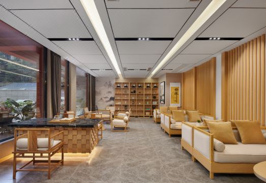 Huasheng International HotelHotel Overview