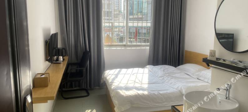 龙门旅馆(南宁第二人民医院金象大道地铁站店)图片