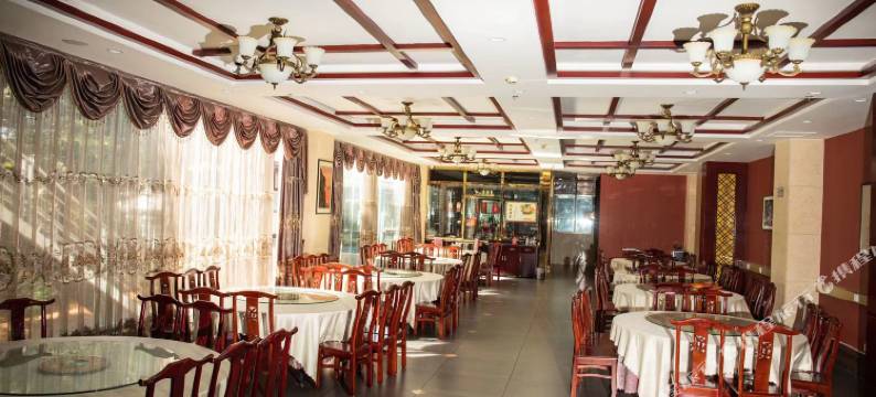 开尚锦兴酒店(祥云高铁站店)图片