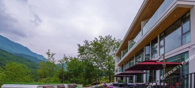 江油清溪山舍图片