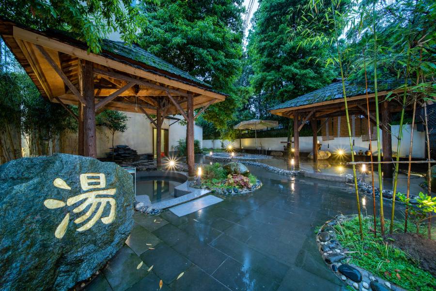 都江堰檁然温泉度假酒店(熊貓谷店)