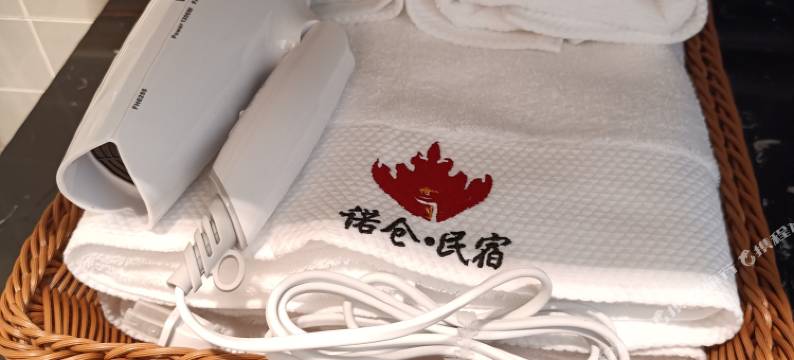 札达诺仓民宿图片