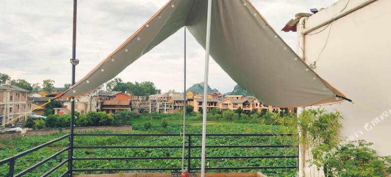 普者黑屿荷园客栈图片