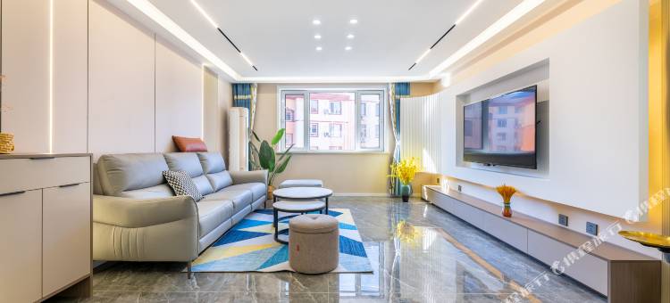 北戴河听海度假公寓(赤土山刘庄夜市店)图片