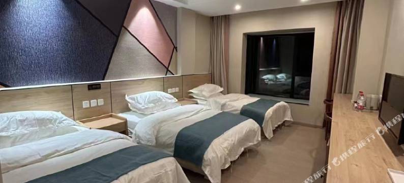 德钦梦之旅商务酒店图片