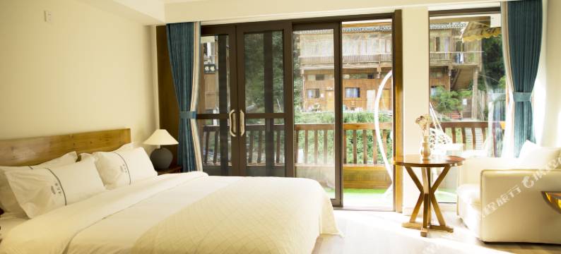 月忆楼民宿(西江千户苗寨店)图片