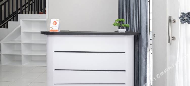 O纳瑞斯瓦丽宾馆-清真(Hotel O Nareswari Guest House Syariah)图片