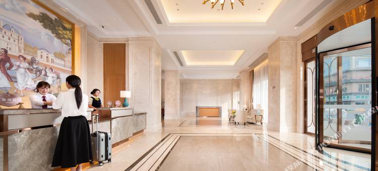 维也纳酒店(九江德安步行街店)图片