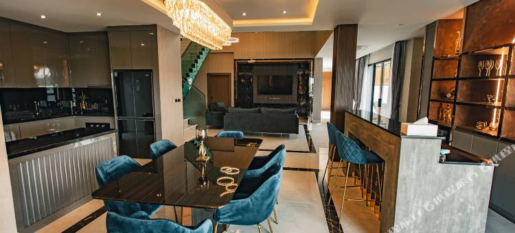 阿斯特罗奢华：4至6床位超奢华泳池度假别墅，含每日清洁(Astro Luxury: 4-6 beds Ultra Luxury Pool Villa with Daily Cleaning)图片
