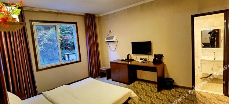 理县友谊峰大酒店(毕棚沟景区店)图片