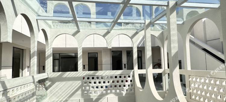 星来牧野·艺术民宿(特克斯八卦城店)图片